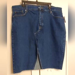 Old Navy women's denim skirt size 20 with raw hem